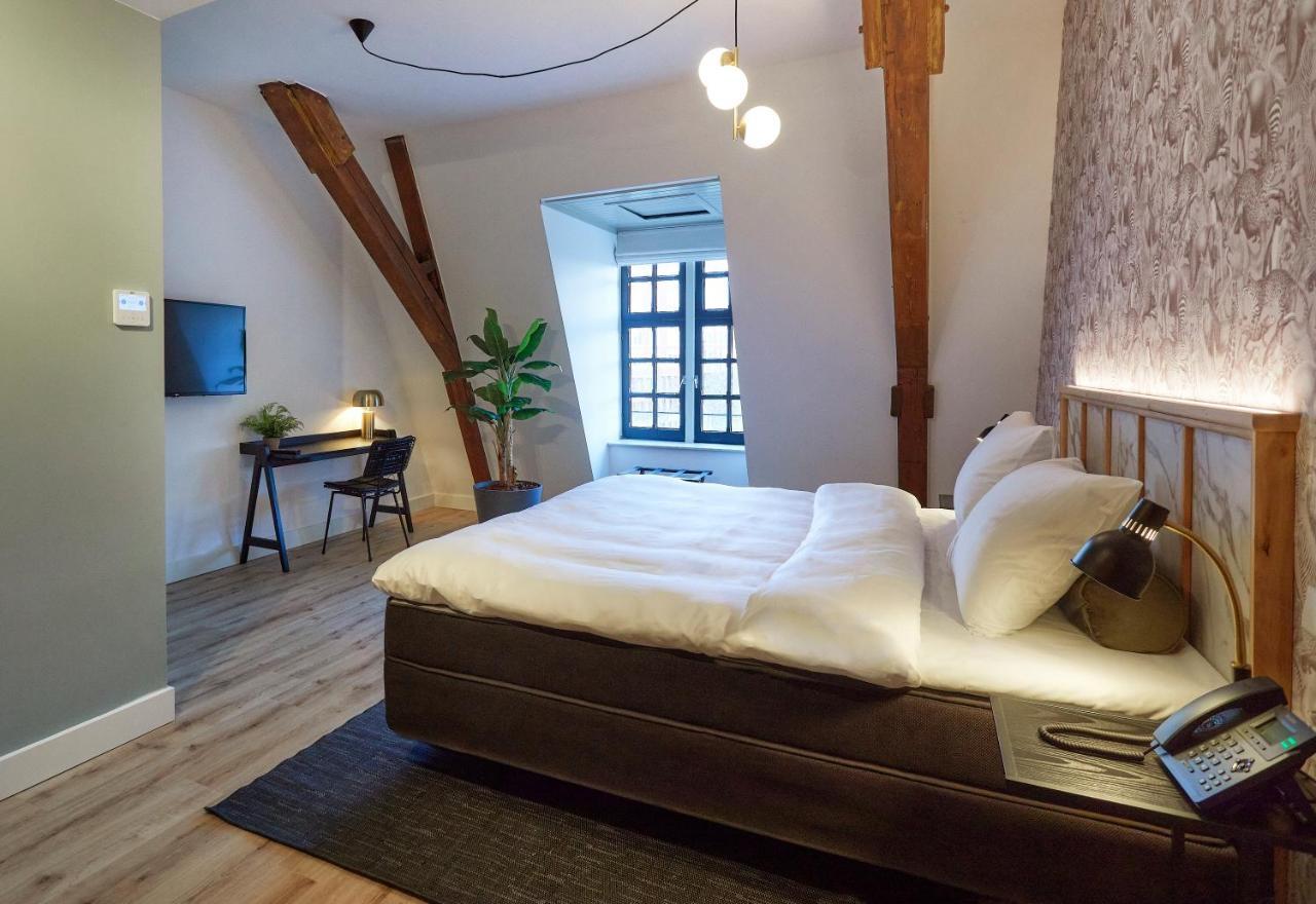 Hotel Botanique Бреда Екстериор снимка